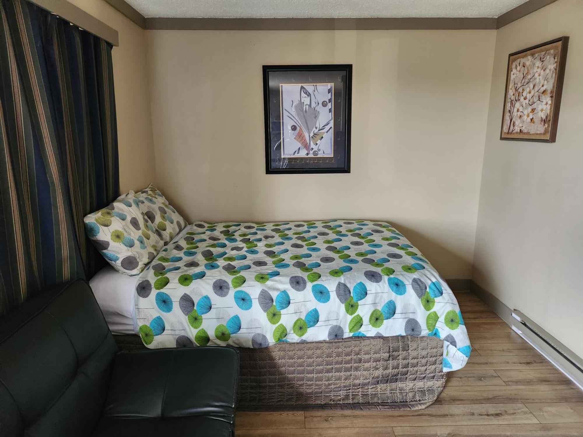 דוסון קריק Alahart Motel מראה חיצוני תמונה